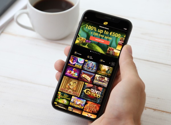 mobile online casinos - How are smartphones shifting the demand for online gambling?